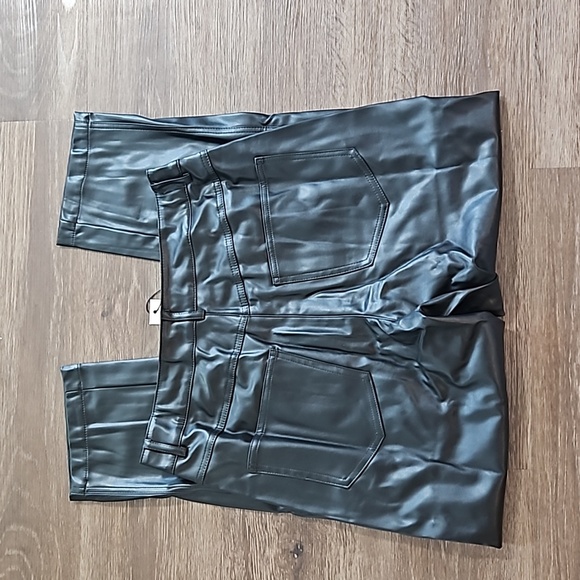 BCBGENERATION High-Rise Straight-Leg Faux Leather Black Pants - Picture 7 of 10